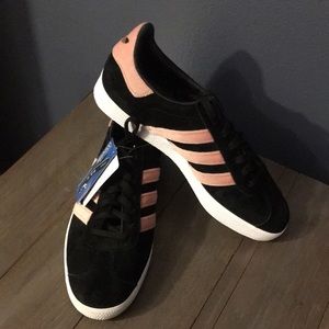 Woman’s adidas gazelles sneakers